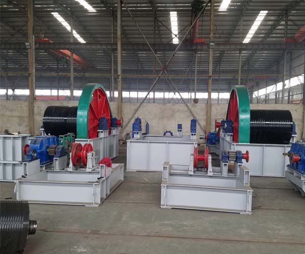 ��?y��)P(y��ng)���]�C(j��)